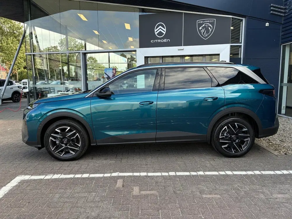 Peugeot 5008 1.2 Hybrid 145pk Allure 7persoons uit 2026, foto 3