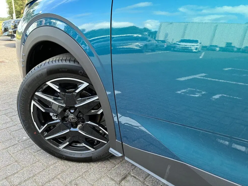 Peugeot 5008 1.2 Hybrid 145pk Allure 7persoons uit 2026, foto 6