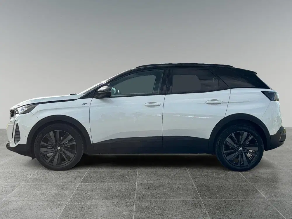 Peugeot 3008 GT 1.2 Turbo 130pk EAT8 uit 2021, foto 2