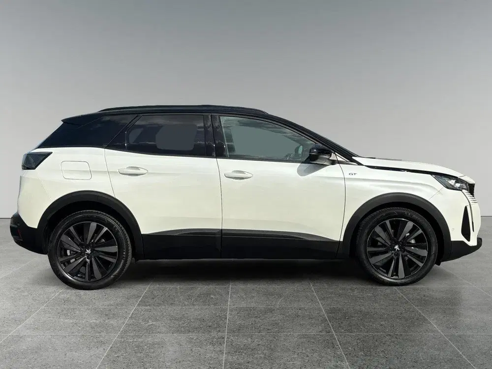 Peugeot 3008 GT 1.2 Turbo 130pk EAT8 uit 2021, foto 6