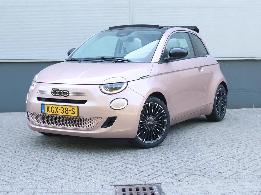 Fiat 500C 1.0 Hybrid La Prima uit 2026