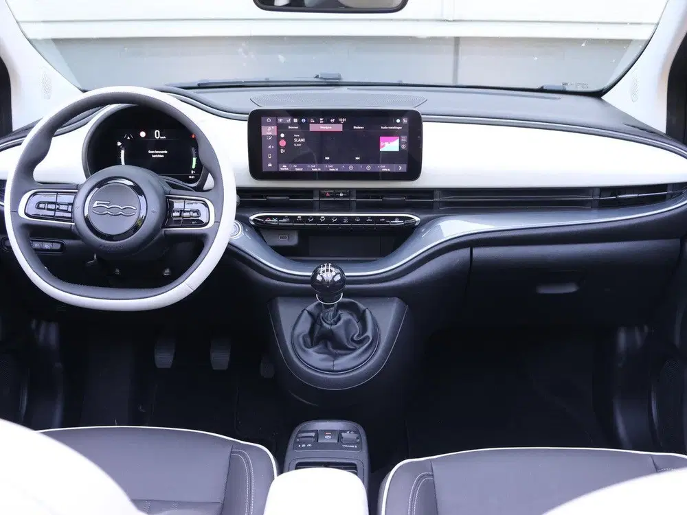 Fiat 500C 1.0 Hybrid La Prima uit 2026, foto 12