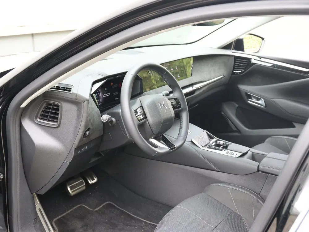 DS Automobiles N°4 DS N°4 1.6 PHEV Etoile Absolute Comfort Pa uit 2026, foto 11