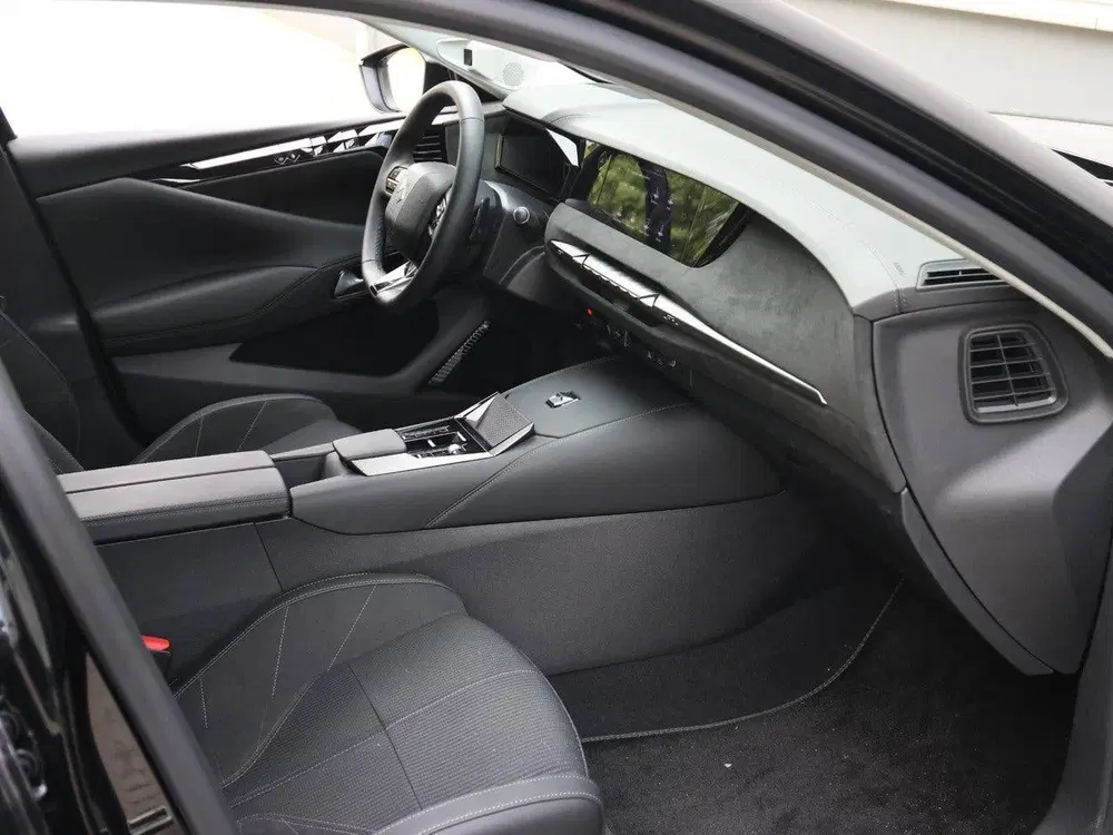 DS Automobiles N°4 DS N°4 1.6 PHEV Etoile Absolute Comfort Pa uit 2026, foto 9