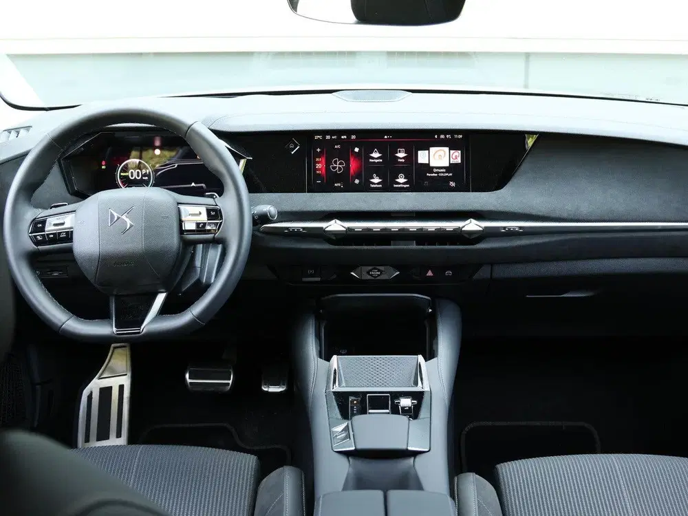 DS Automobiles N°4 DS N4 E-Tense Etoile Absolute Comfort Tech uit 2026, foto 14