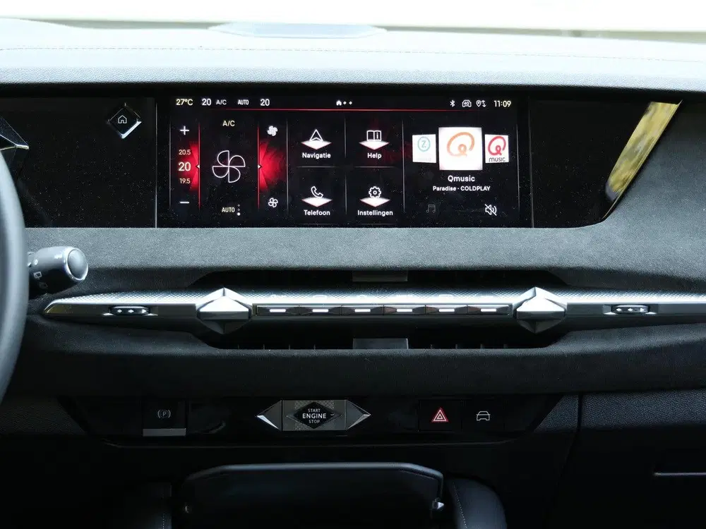 DS Automobiles N°4 DS N4 E-Tense Etoile Absolute Comfort Tech uit 2026, foto 15