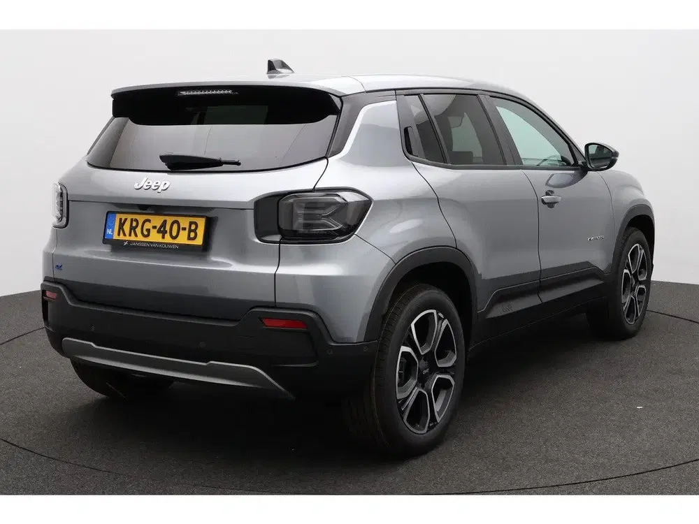 Jeep Avenger Summit 54 kWh uit 2026, foto 3