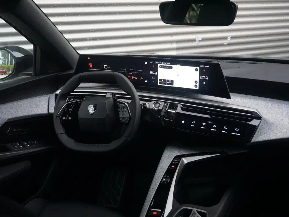 Peugeot 5008 1.2 Hybrid 145 Allure 7p Winterpakket uit 2026, foto 14