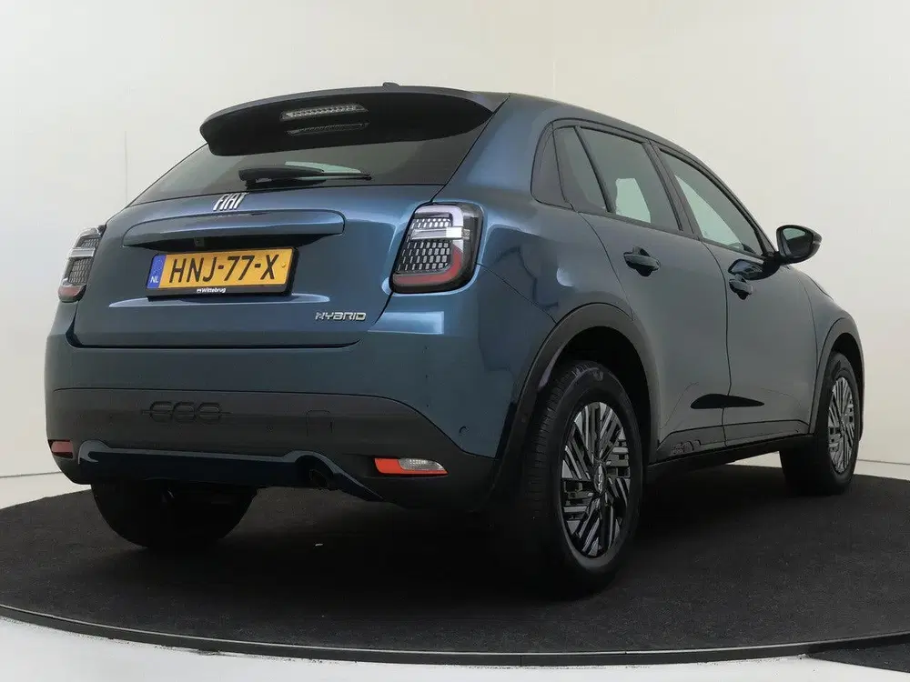 Fiat 600 1.2 Hybrid Urban Hybrid uit 2025, foto 11