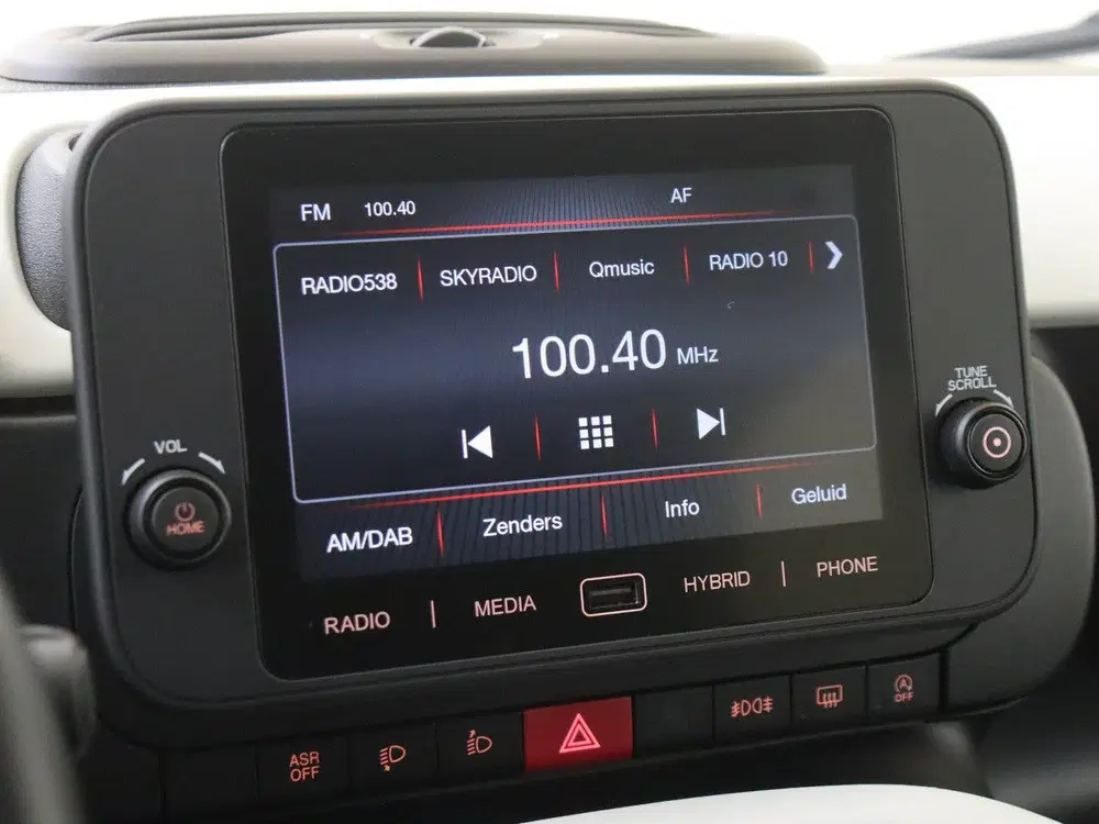 Fiat Panda 1.0 Hybrid Pandina Hybrid uit 2025, foto 15