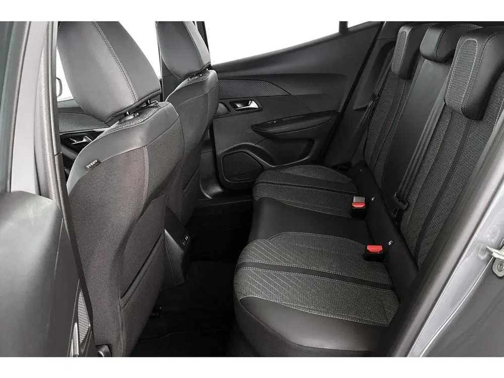 Peugeot 2008 1.2 Hybrid 145 Allure Keyless 360 Camera D uit 2025, foto 8