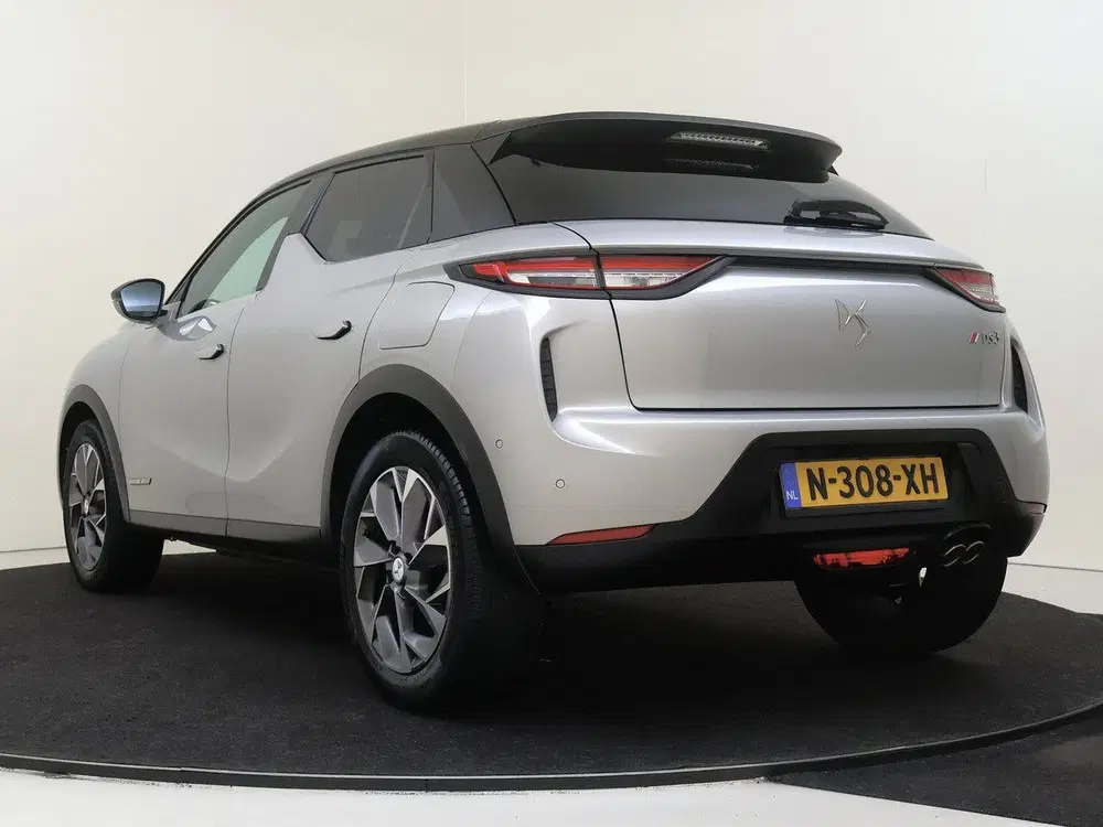 DS Automobiles DS 3 DS DS 3 Crossback 1.2 PureTech Performance uit 2022, foto 4