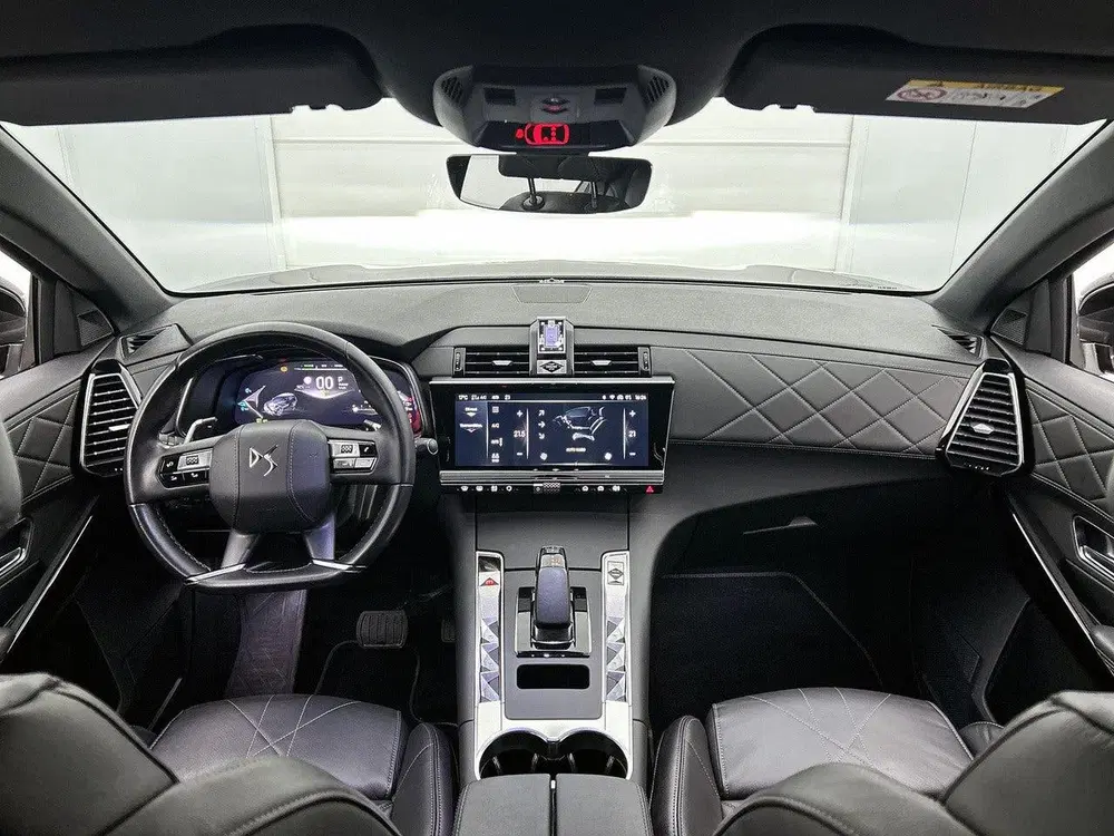 DS Automobiles DS 7 DS DS 7 E-Tense Rivoli 225pk Automaat uit 2023, foto 12