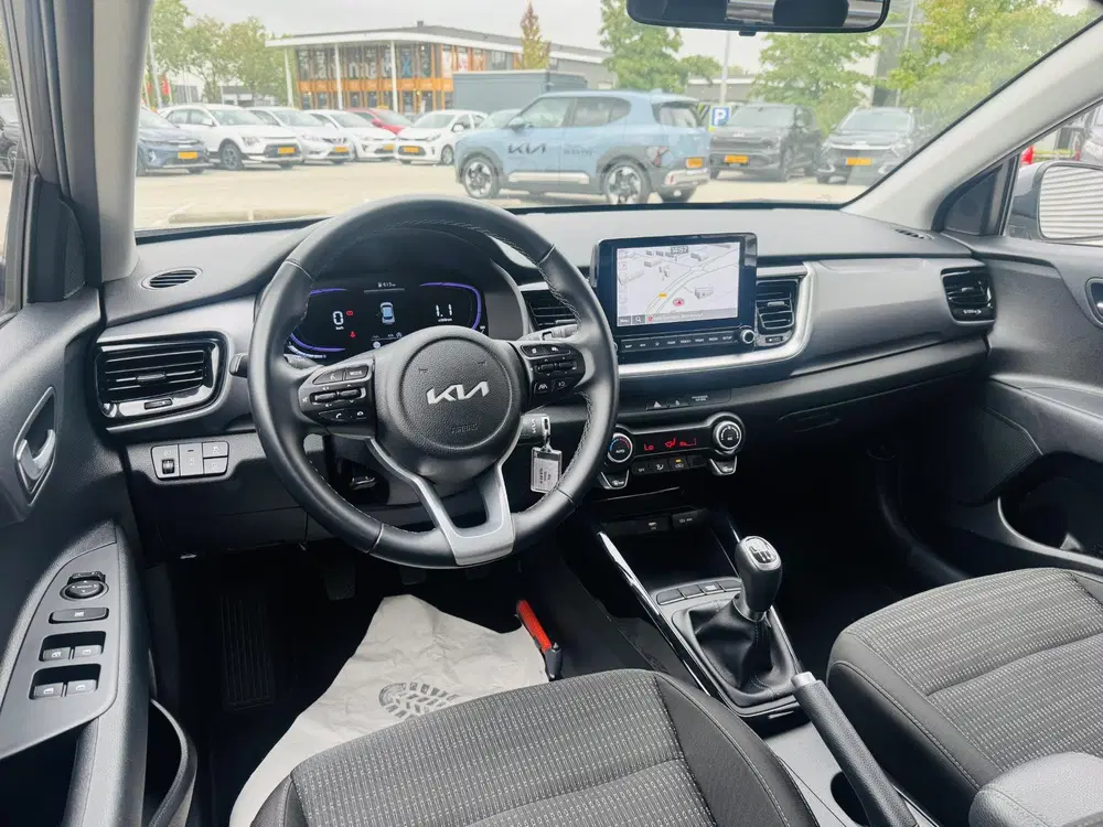 Kia Stonic 1.0 T-GDi MHEV DynamicLine Clima uit 2025, foto 4