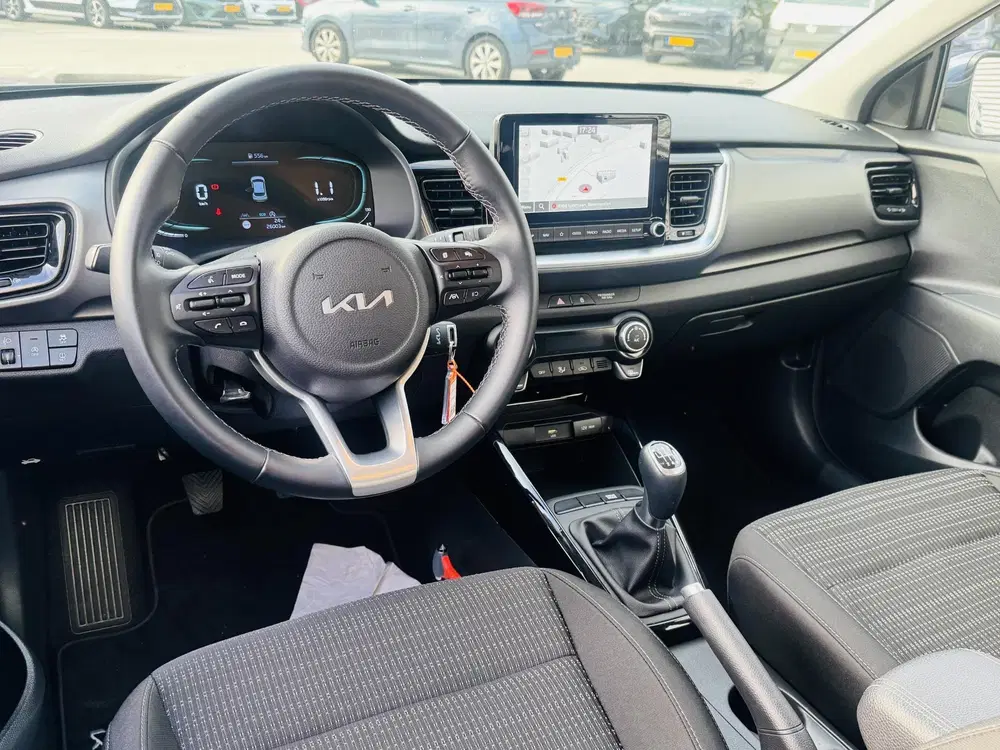 Kia Stonic 1.0 T-GDi MHEV DynamicLine Clima uit 2025, foto 5