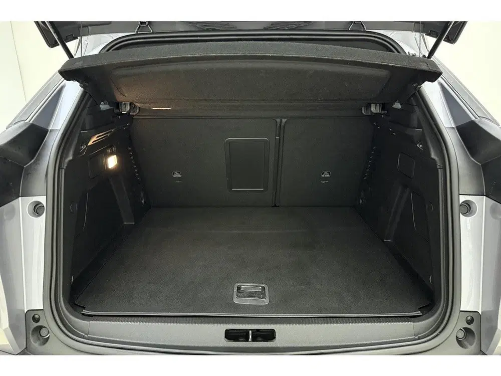 Peugeot 3008 1.6 HYbrid 180 Allure Pack Business uit 2024, foto 3