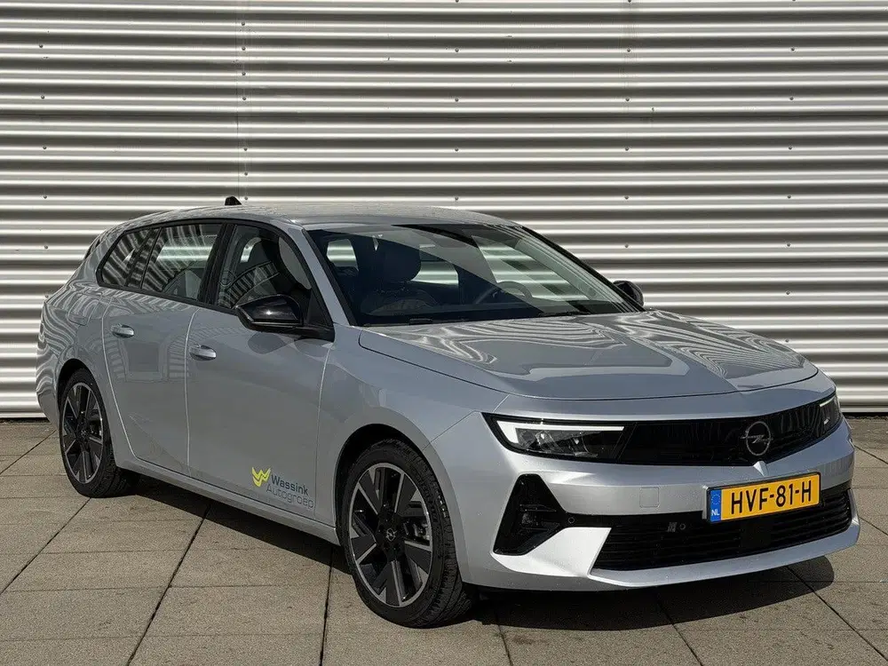 Opel Astra Electric 54 kWh Edition uit 2025, foto 3