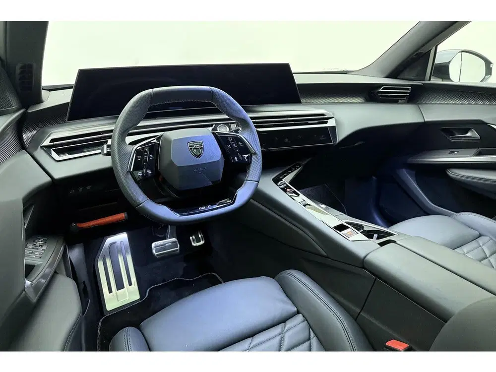 Peugeot 5008 1.6 Plug-in Hybrid GT 195 PK uit 2025, foto 7