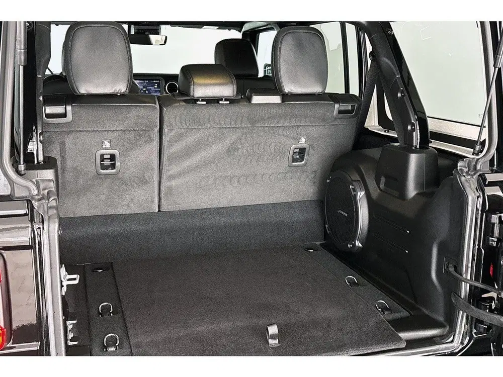 Jeep Wrangler Unlimited 4xe 380 Sahara uit 2023, foto 10