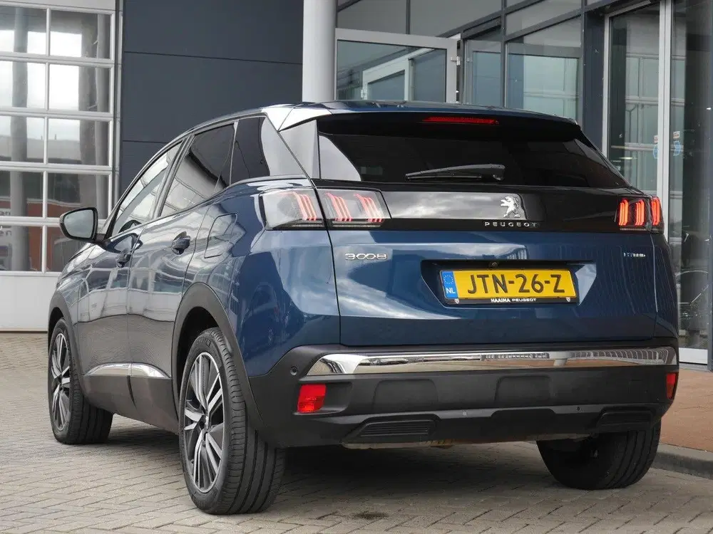 Peugeot 3008 1.6 HYbrid 180 Allure Pack Business uit 2024, foto 4