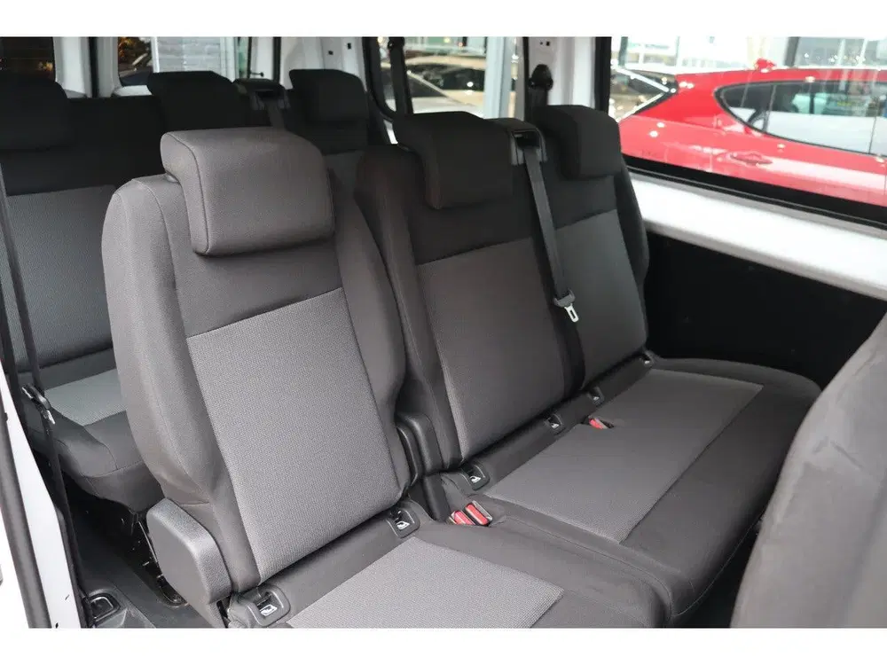 Opel Vivaro Combi Electric L2 75 kWh uit 2025, foto 9