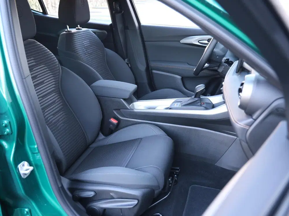 Alfa Romeo Tonale 1.3T PHEV Ti uit 2025, foto 10