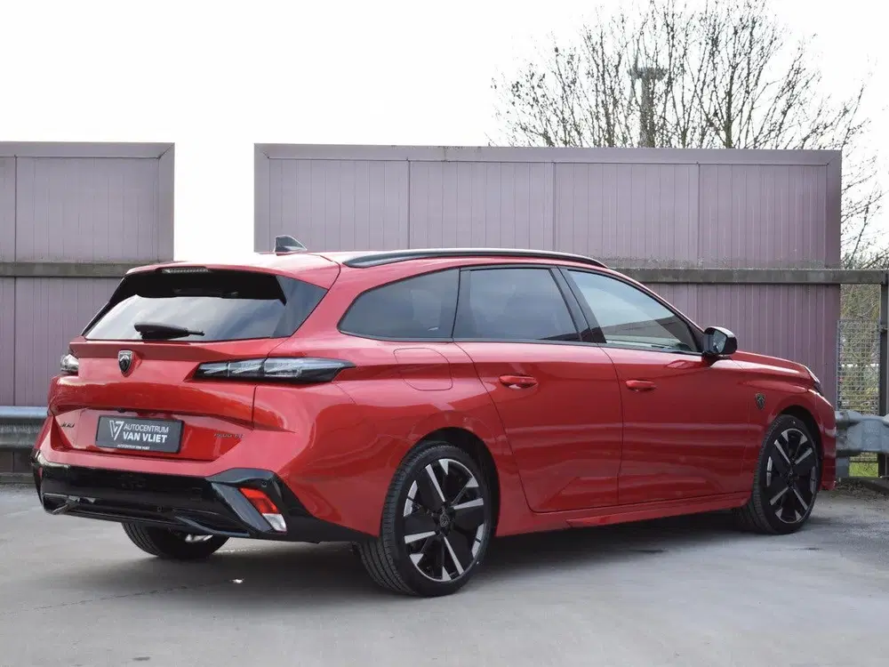 Peugeot 308 SW 1.6 Plug-in Hybrid 195 GT ALCANTARA EXE uit 2026, foto 4