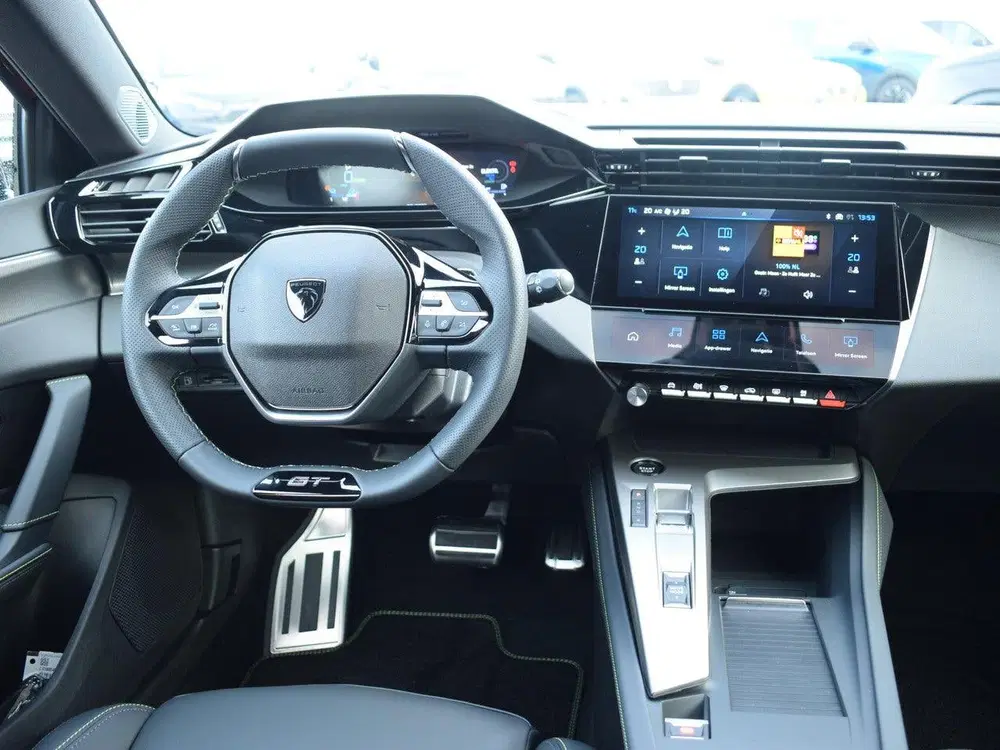Peugeot 308 SW 1.6 Plug-in Hybrid 195 GT ALCANTARA EXE uit 2026, foto 9