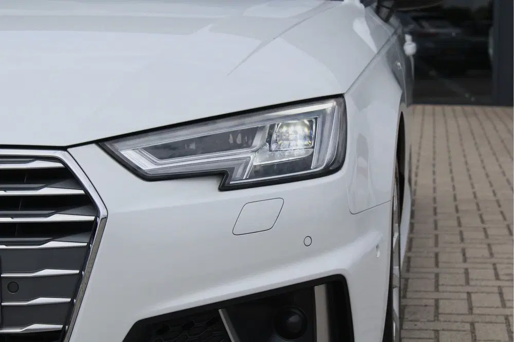 Audi A4 45 TFSI 245pk S-Line Edition PANO ACC LEER uit 2019, foto 11