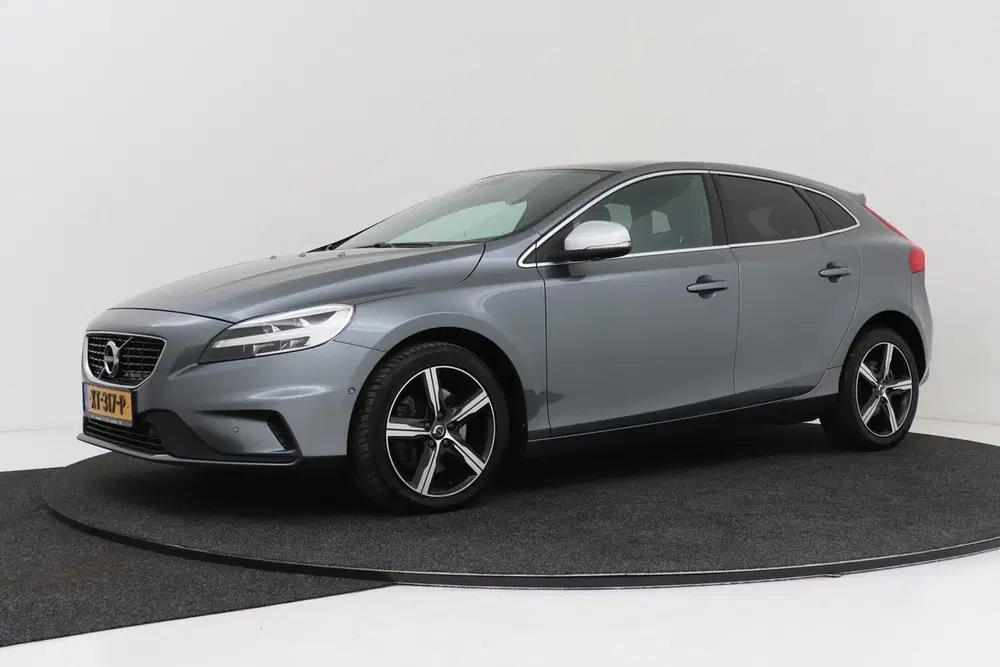 Volvo V40 1.5 T3 Polar+ Sport R-Design uit 2019, foto 6