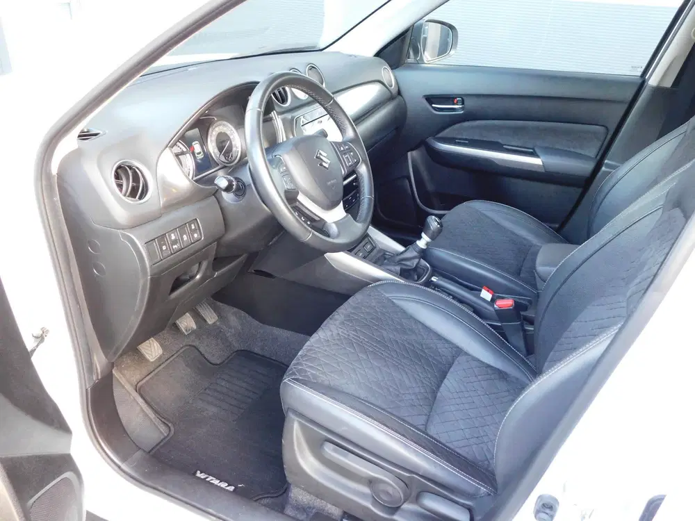 Suzuki Vitara 1.4 Boosterjet Style Smart Hybrid Dealer o uit 2021, foto 10