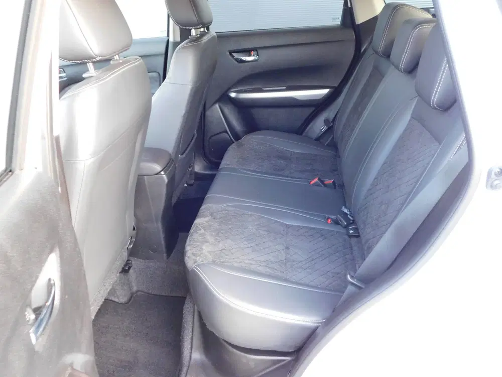 Suzuki Vitara 1.4 Boosterjet Style Smart Hybrid Dealer o uit 2021, foto 14