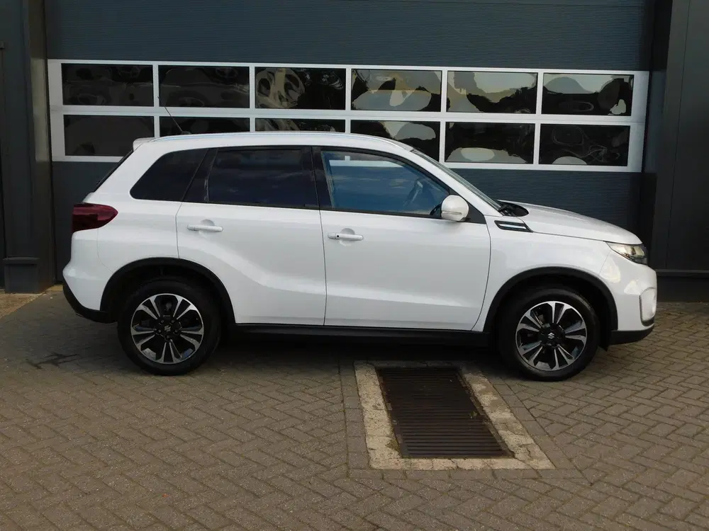 Suzuki Vitara 1.4 Boosterjet Style Smart Hybrid Dealer o uit 2021, foto 7
