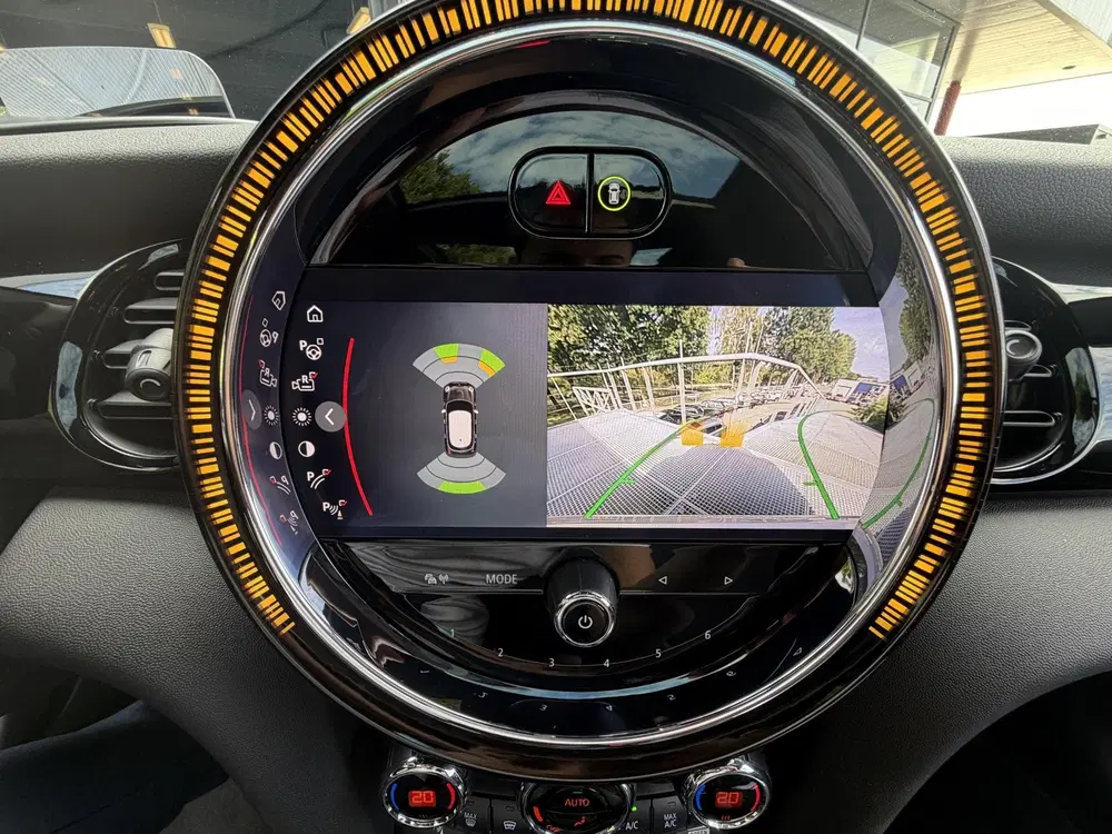 Mini John Cooper Works Cooper S 2.0 John Cooper Works uit 2021, foto 11