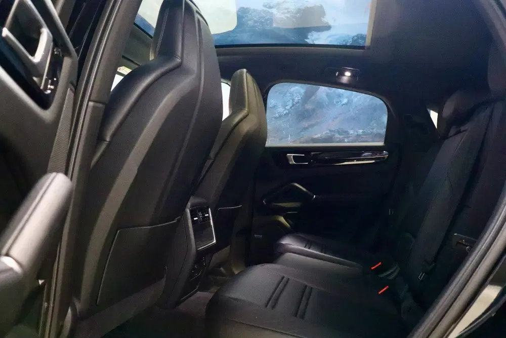 Porsche Cayenne Cayenne Coupé 3.0 E-Hybrid uit 2021, foto 14