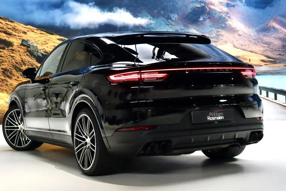 Porsche Cayenne Cayenne Coupé 3.0 E-Hybrid uit 2021, foto 3
