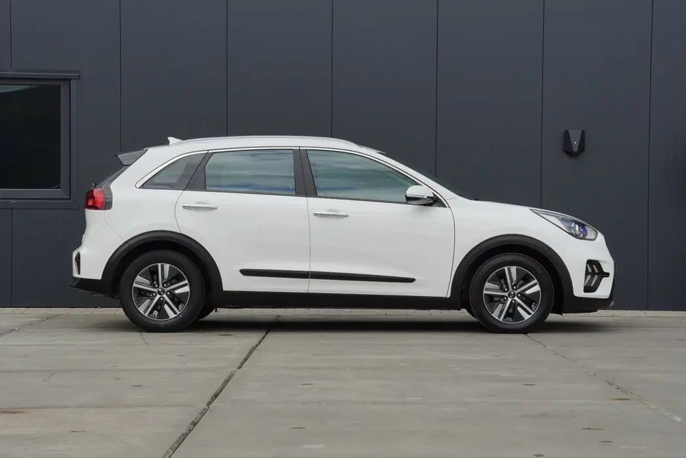 Kia Niro 1.6 GDi Hybrid DynamicLine 2021 Automaat A uit 2021, foto 6