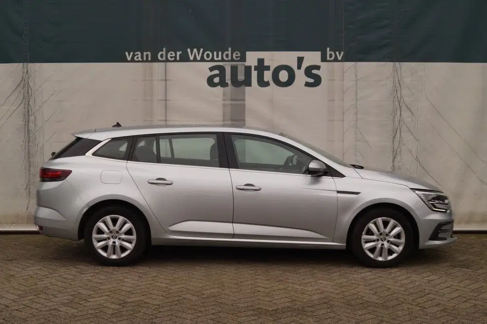Renault Megane Mégane Estate 1.3 TCe 140pk Equilibre -NAV uit 2023, foto 2
