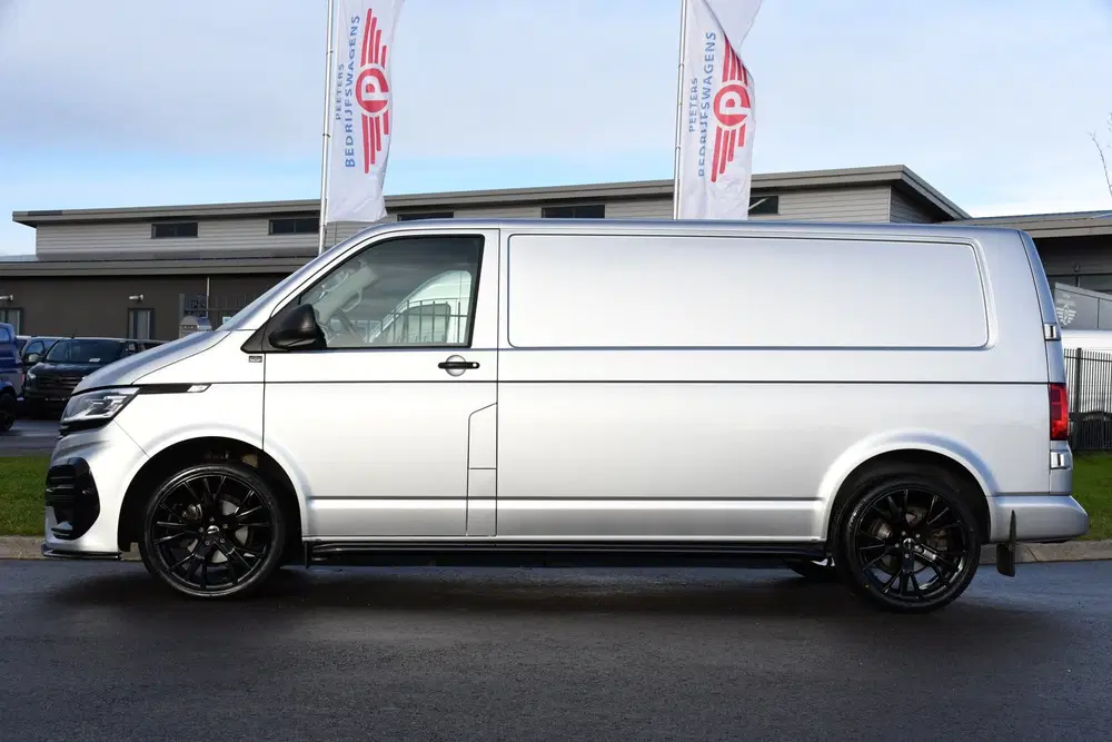 Volkswagen Transporter 2.0 TDI L2H1 ABT Edition Carplay uit 2021, foto 9
