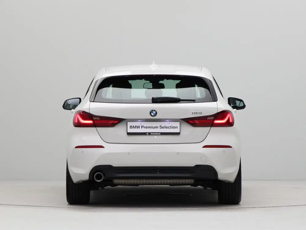 BMW 1-serie 118i Model Sport (bj 2022 uit 2022, foto 10