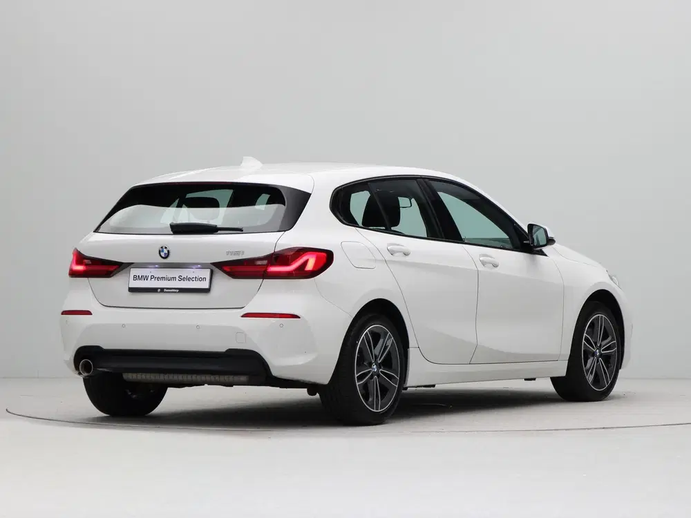 BMW 1-serie 118i Model Sport (bj 2022 uit 2022, foto 9