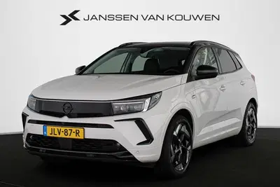 Opel Grandland 1.6 Turbo Plug-In Hybrid 4x4 GSe Stoel-Stu uit 2024
