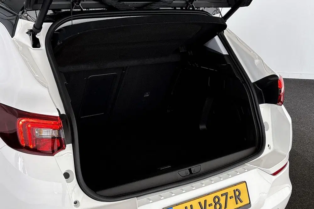 Opel Grandland 1.6 Turbo Plug-In Hybrid 4x4 GSe Stoel-Stu uit 2024, foto 10