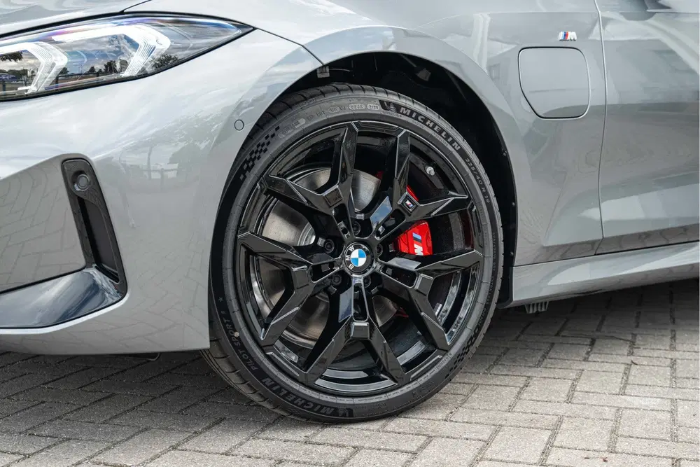 BMW 3-serie 330e M Sport Automaat uit 2026, foto 13