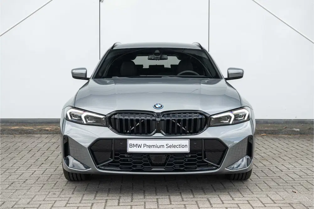 BMW 3-serie 330e M Sport Automaat uit 2026, foto 7