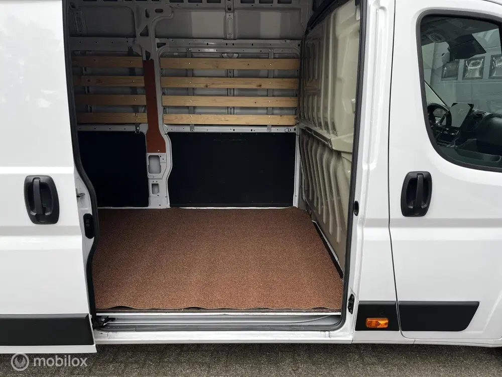 Peugeot Boxer 2.2 BlueHDi 165 L4H2 Zwaar 3.5t uit 2024, foto 15