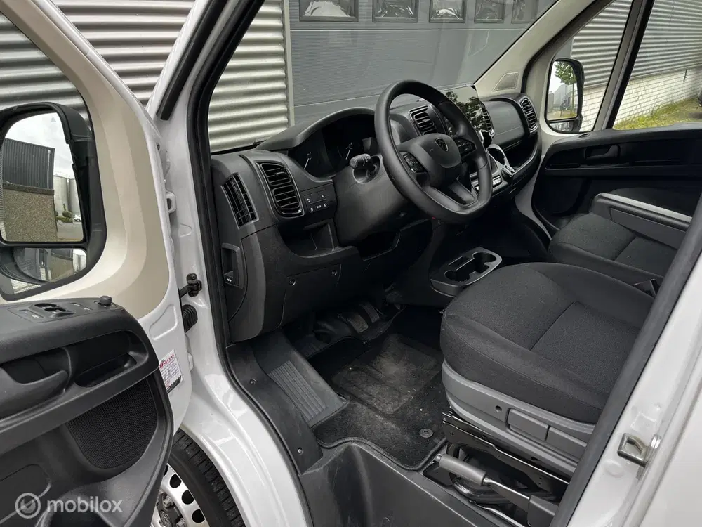 Peugeot Boxer 2.2 BlueHDi 165 L4H2 Zwaar 3.5t uit 2024, foto 4