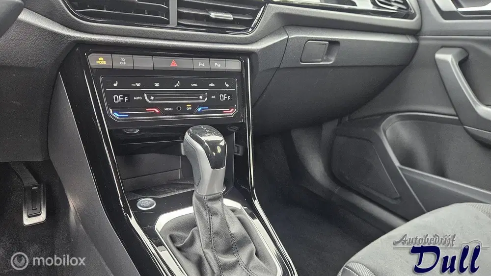 Volkswagen T-Roc 1.5 TSI DSG R-Line Black-edition Trekhaak uit 2023, foto 14