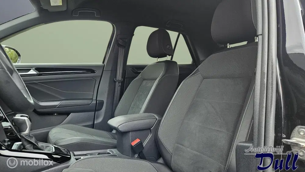 Volkswagen T-Roc 1.5 TSI DSG R-Line Black-edition Trekhaak uit 2023, foto 9