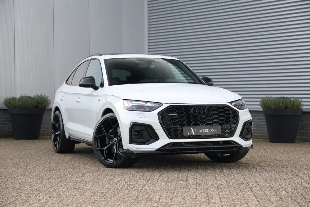 Audi Q5 50 TFSI e S-Line 299pk Quattro Pano uit 2022